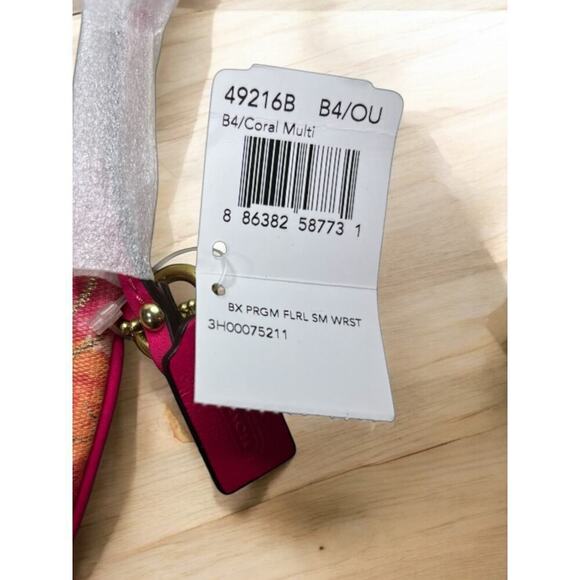 NWT Coach 49216B Floral Small Wristlet - Picture 4 of 5